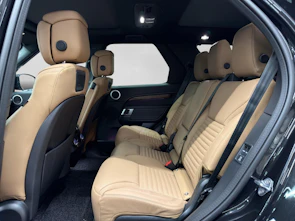 image du véhicule LAND ROVER Discovery 3.0 D I6 350 Dynamic HSE