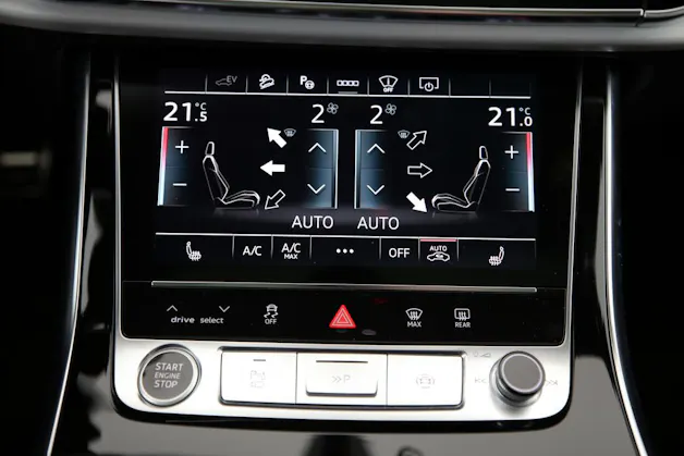 Audi Q8 3.0 55 TFSI e quattro T-Tronic