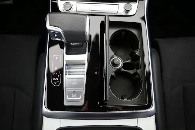 Audi Q8 3.0 55 TFSI e quattro T-Tronic