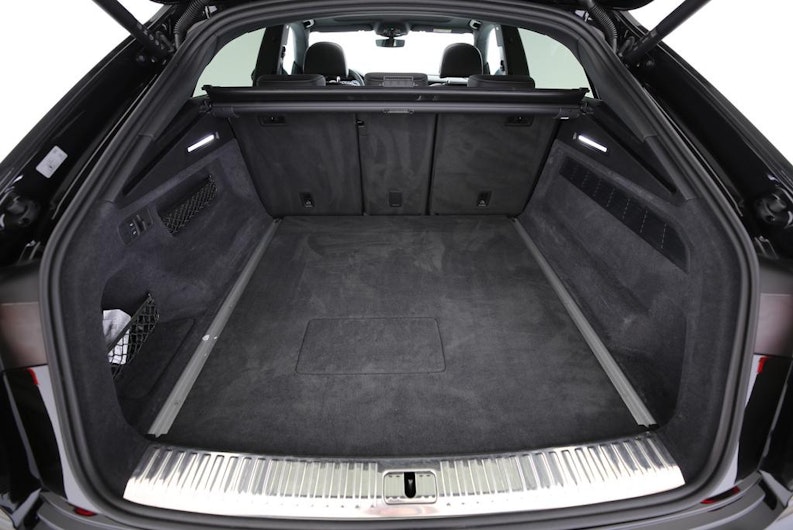 Fahrzeugbild AUDI Q8