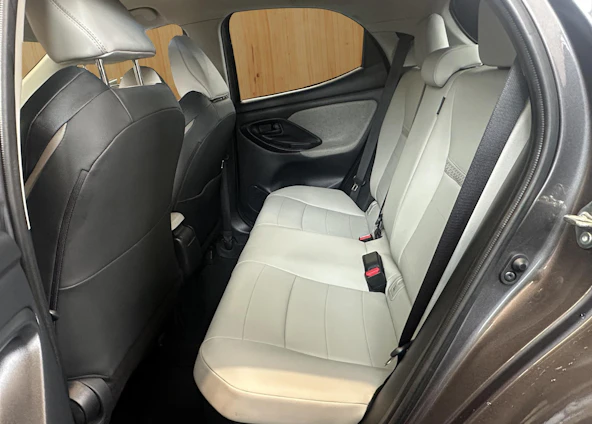 immagine del veicolo 6 immagine del veicolo 6