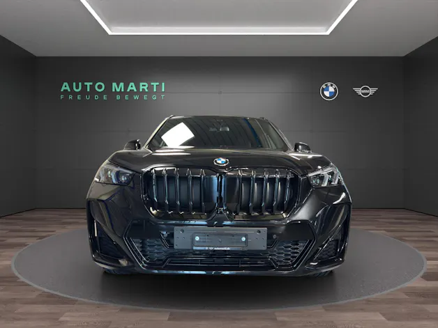 BMW X1 20d xDrive paddles