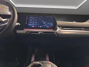 BMW X1 20d xDrive paddles