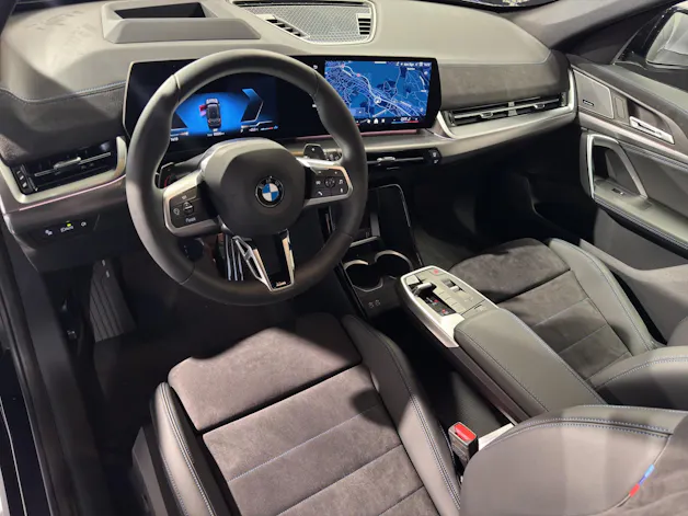 BMW X1 20d xDrive paddles