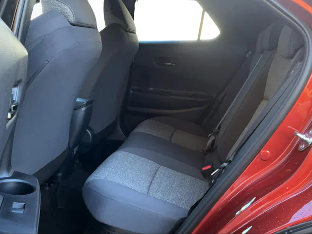 Toyota C-HR 2.0 HEV Swiss Edition 4x4