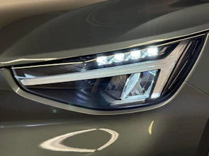 immagine del veicolo VOLVO XC40 2.0 B3 MH Core