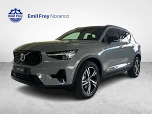 Volvo XC40 2.0 B3 MH Plus Dark