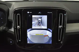 Volvo XC40 2.0 B3 MH Plus Dark