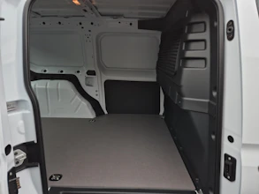 https://vehicle.imgix.net/4185433/ba89b557-c33a-4496-a8d8-ee48818df42d.jpg
