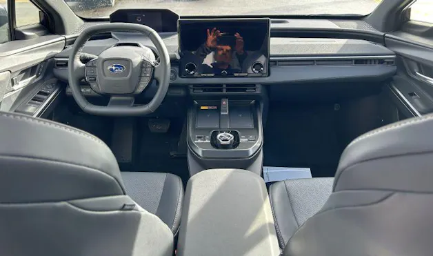 Subaru Solterra eV Luxury AWD