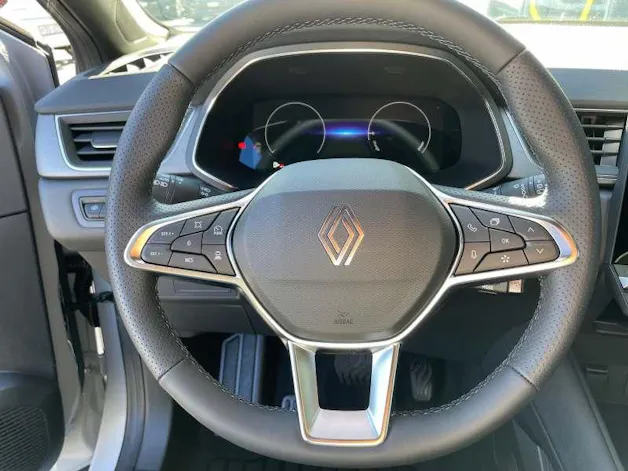 Renault Captur 1.8 E-Tech techno