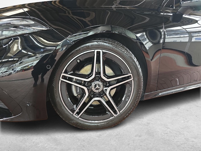 Vehicle image MERCEDES-BENZ A 180