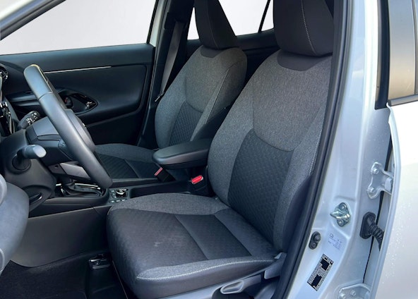 Vehicle image 14 Vehicle image 14