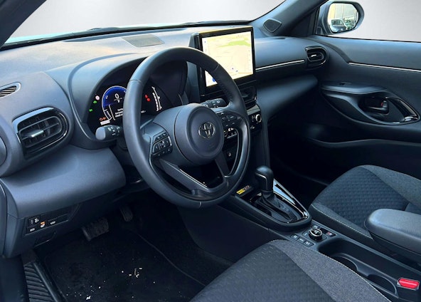 Vehicle image 13 Vehicle image 13