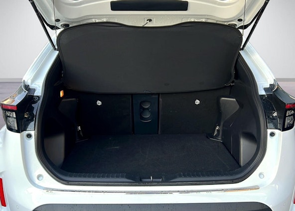 Vehicle image 5 Vehicle image 5