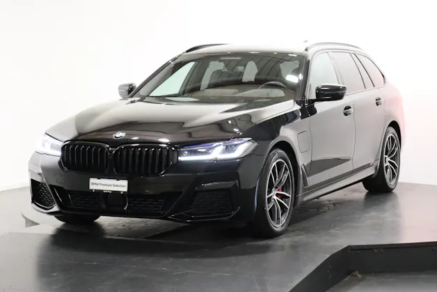 BMW 530e xDrive SAG Touring