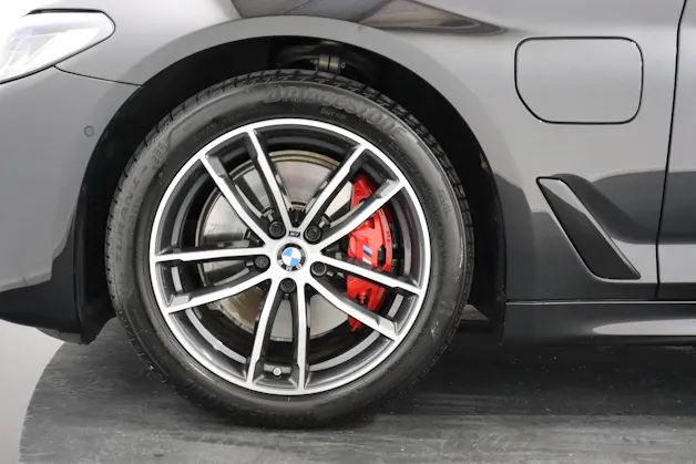 BMW 530e xDrive SAG Touring
