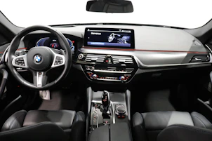 image du véhicule BMW 530e xDrive SAG Touring