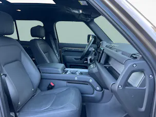 Land Rover Defender 110 3.0 D I6 300 X