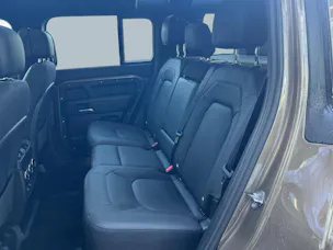 Land Rover Defender 110 3.0 D I6 300 X