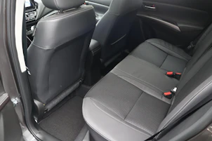 Fahrzeugbild SUZUKI S-Cross 1.4 T Sakura Top Hybrid 4x4