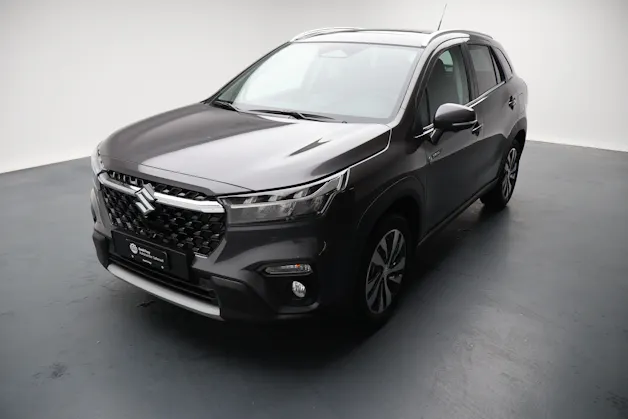 Suzuki S-Cross 1.4 T Sakura Top Hybrid 4x4