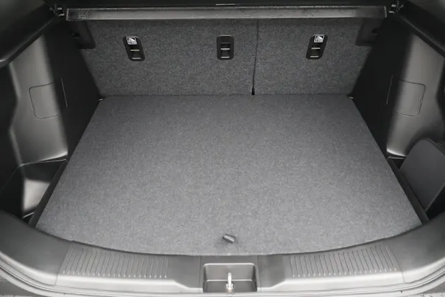 Suzuki S-Cross 1.4 T Sakura Top Hybrid 4x4