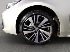 Vehicle image TOYOTA Corolla Touring Sports 1.8 HSD Trend