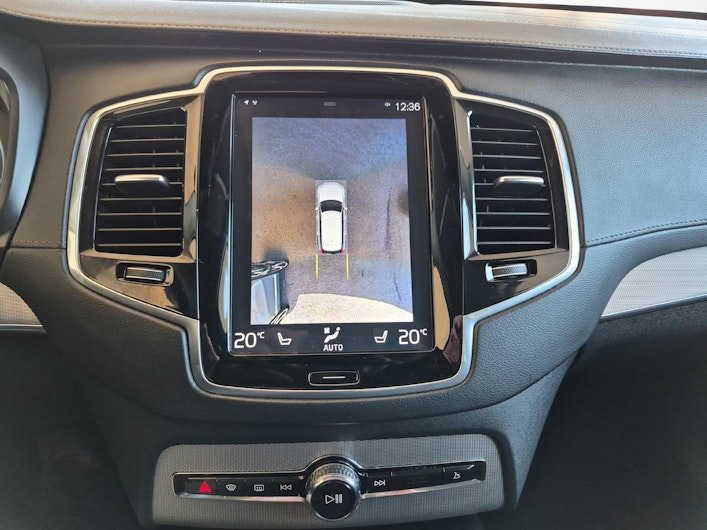 immagine del veicolo VOLVO XC90