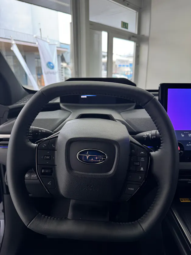 Subaru Solterra eV Luxury AWD