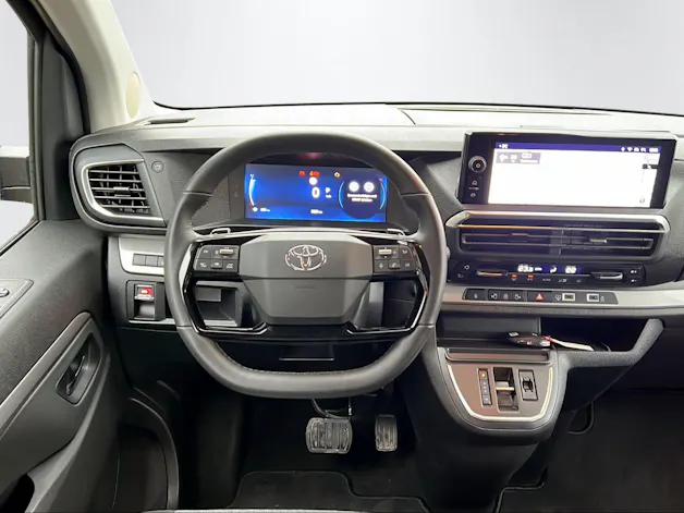 Toyota PROACE Verso L1 2.0 D Trend