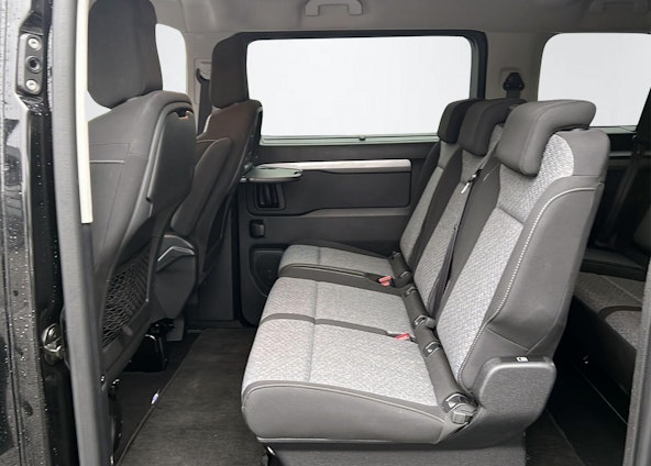 Vehicle image 10 Vehicle image 10