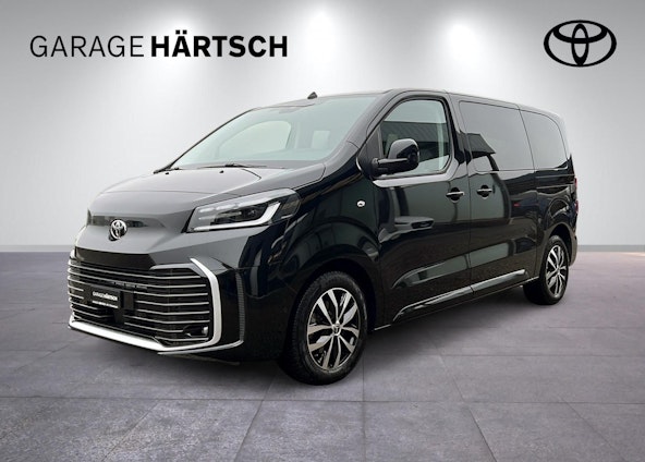 First vehicle image First vehicle image