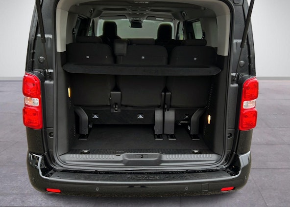 Vehicle image 5 Vehicle image 5