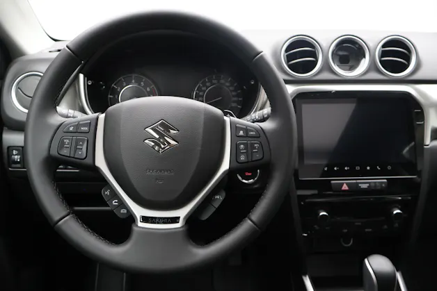 Suzuki Vitara 1.4 T Sakura Top Hybrid 4x4