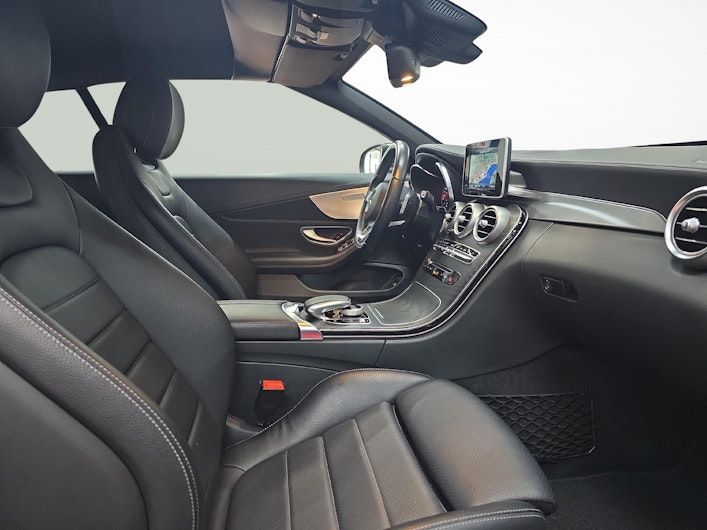 Vehicle image MERCEDES-BENZ C 200