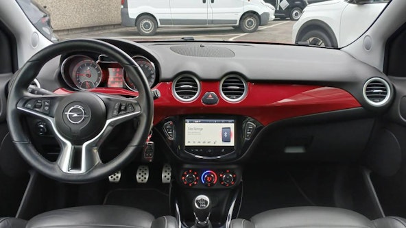 Vehicle image 9 Vehicle image 9