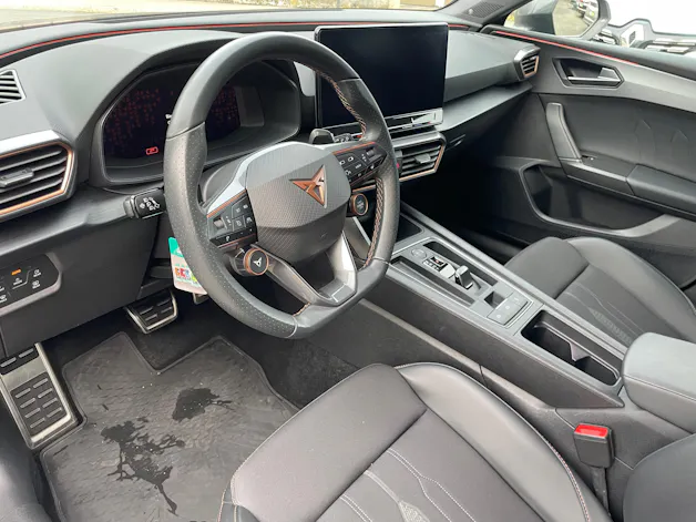 Cupra Leon ST 2.0 TSI 310 VZ 4Drive DSG