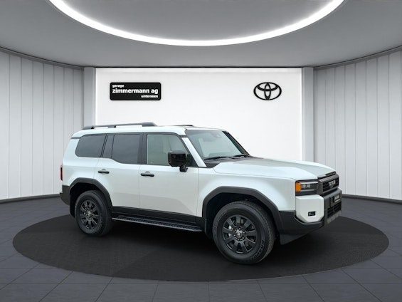 Vehicle image 3 Vehicle image 3