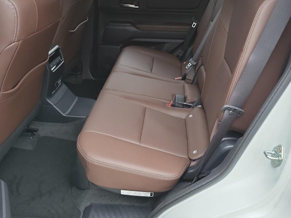 Vehicle image 14 Vehicle image 14