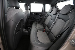 Vehicle image MINI F55 1.5i Cooper