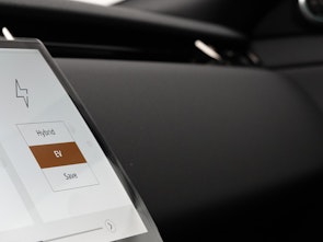 Vehicle image LAND ROVER Range Rover Evoque 1.5 T 270e Dynamic SE