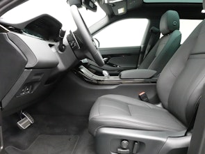 Vehicle image LAND ROVER Range Rover Evoque 1.5 T 270e Dynamic SE