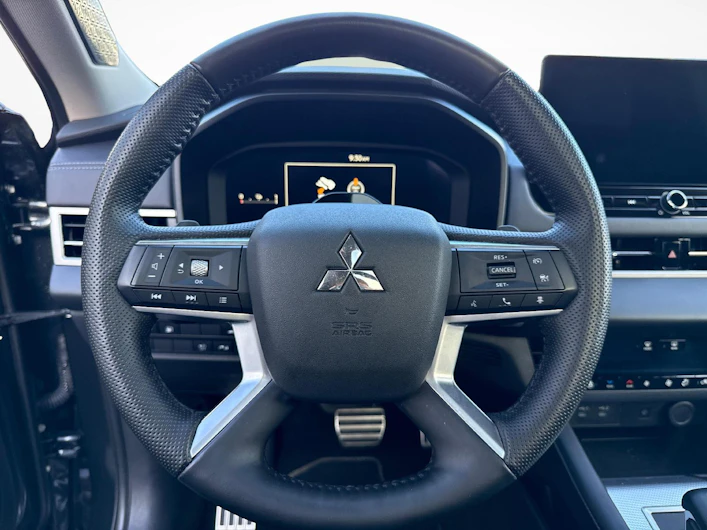 immagine del veicolo MITSUBISHI OUTLANDER
