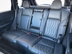 https://vehicle.imgix.net/4185886/6db4b826-64b8-4e52-a08f-1663ae3d5358.jpg