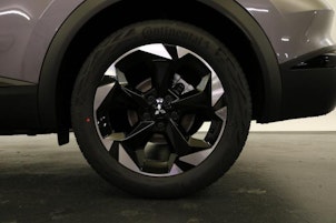 Vehicle image MITSUBISHI Grandis 1.8 HEV Invite+