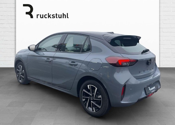 Vehicle image 3 Vehicle image 3