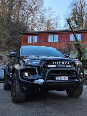 Toyota Hilux Double Cab.-Pick-up 2.8 D-4D 230 GR Sport II