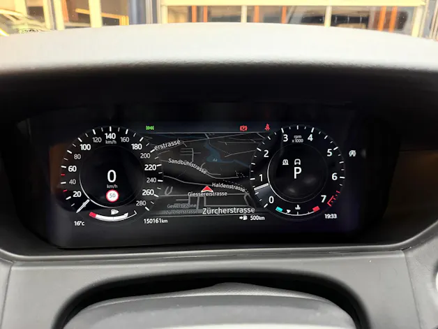 Land Rover Range Rover Velar 3.0 I6 R-Dynamic HSE