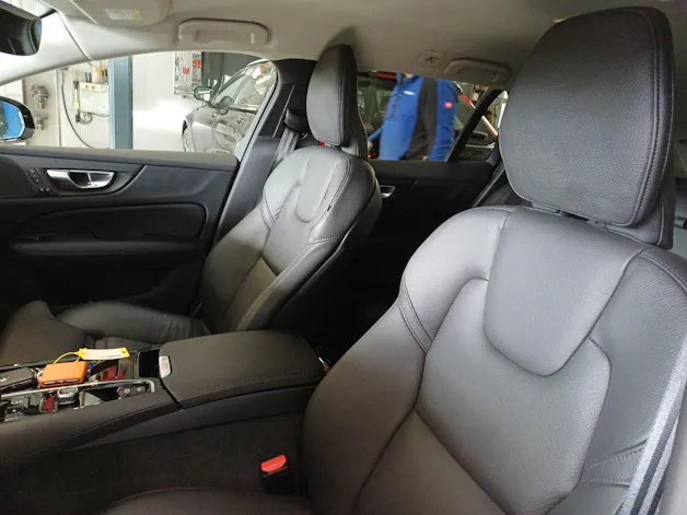 Volvo V60 2.0 T6 TE Plus Dark eAWD